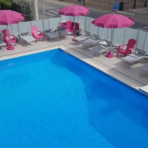 Mont Blanc Hotel